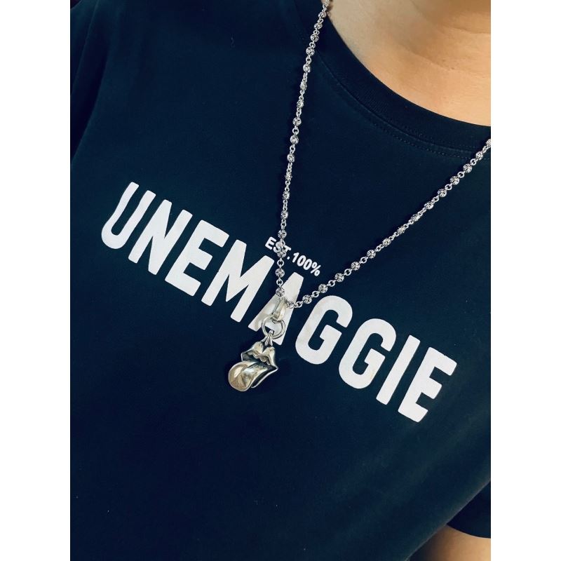 Ch**me He**ts necklaces